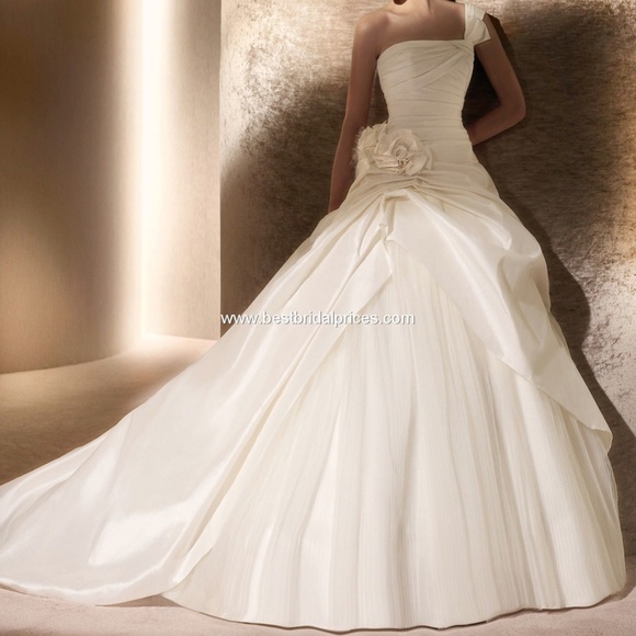 San Patrick Dresses & Skirts - NWT San Patrick Rambla Wedding Dress